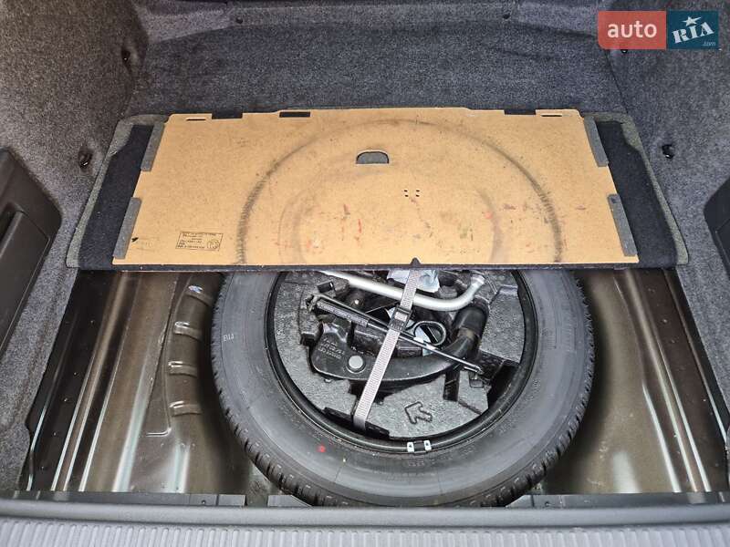 Универсал Skoda Octavia 2015 в Киеве