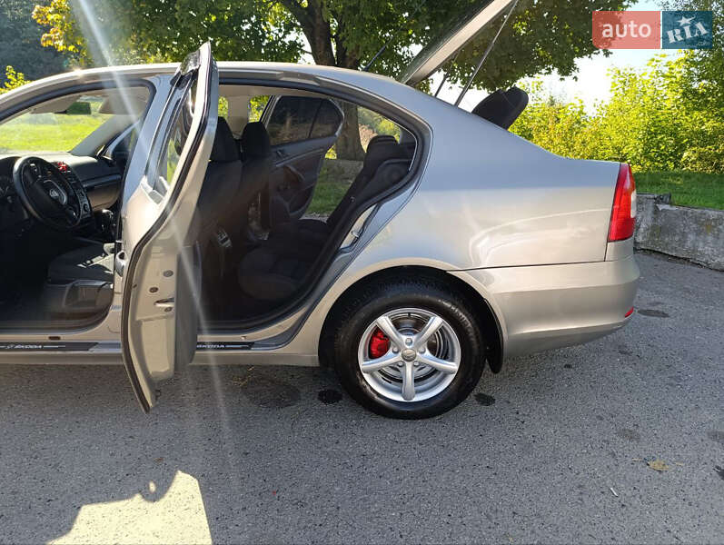 Лифтбек Skoda Octavia 2010 в Галиче фото 51 Лифтбек Skoda Octavia 2010 в Галиче