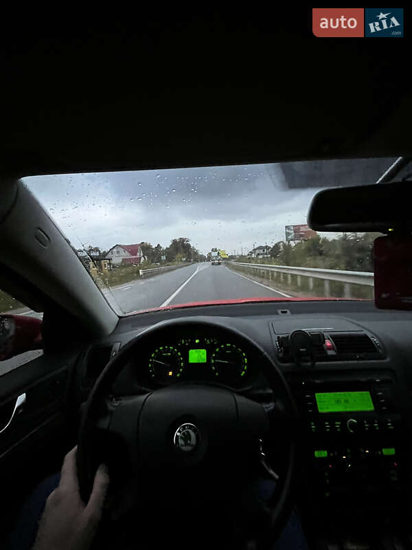 Ліфтбек Skoda Octavia 2005 в Коростишеві