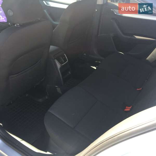 Лифтбек Skoda Octavia 2013 в Житомире