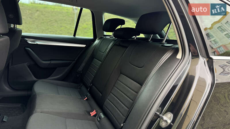 Универсал Skoda Octavia 2013 в Ровно фото 35 Универсал Skoda Octavia 2013 в Ровно