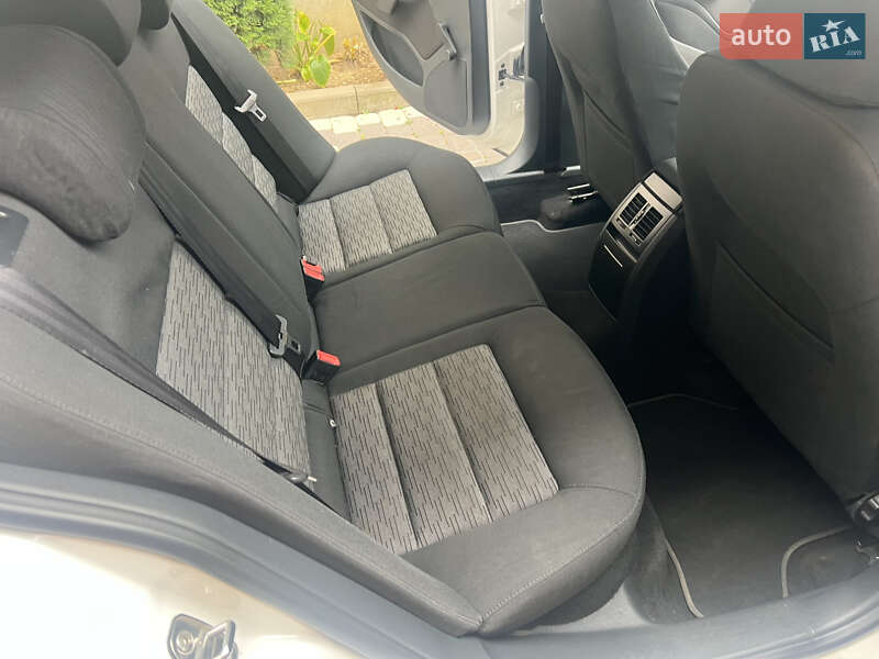 Лифтбек Skoda Octavia 2012 в Мукачево фото 44 Лифтбек Skoda Octavia 2012 в Мукачево