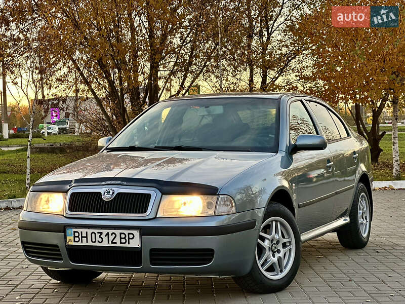 Лифтбек Skoda Octavia 2006 в Кропивницком