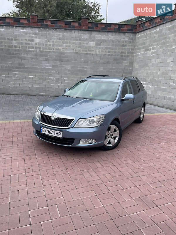Skoda Octavia 2010 Skoda Octavia 2010