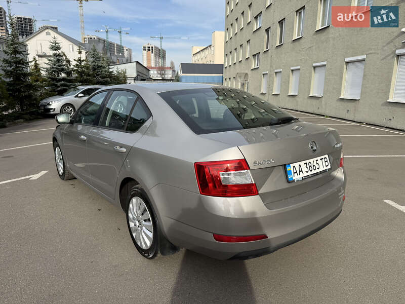 Лифтбек Skoda Octavia 2013 в Киеве