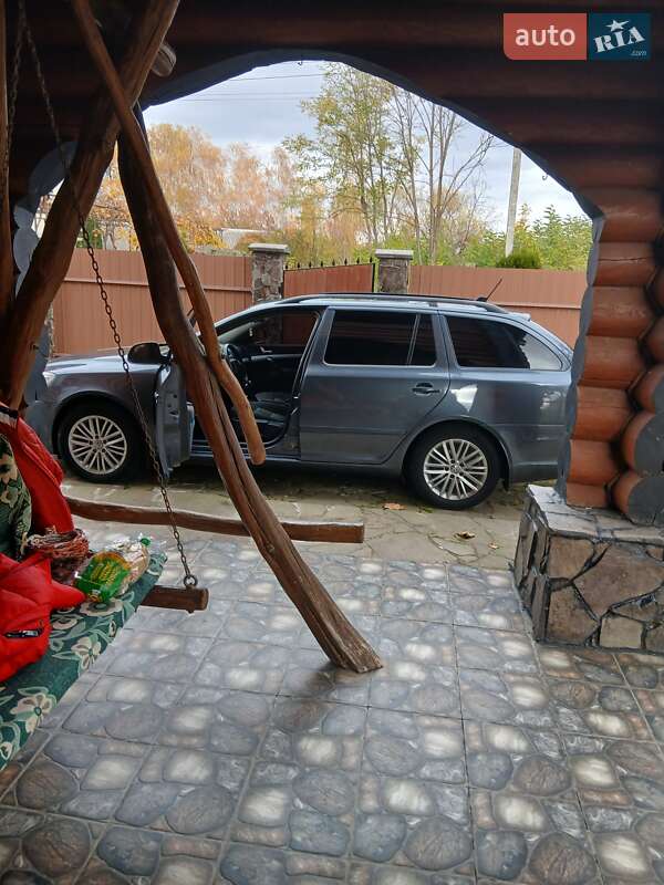 Универсал Skoda Octavia 2010 в Мукачево