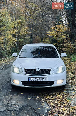 Универсал Skoda Octavia 2009 в Ужгороде
