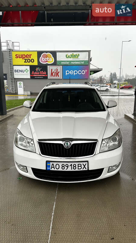 Универсал Skoda Octavia 2012 в Мукачево