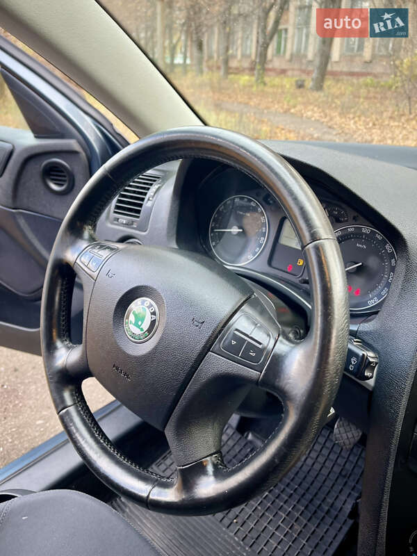 Лифтбек Skoda Octavia 2006 в Нежине фото 16 Лифтбек Skoda Octavia 2006 в Нежине