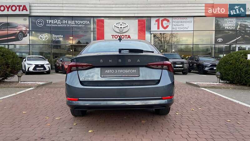 Лифтбек Skoda Octavia 2021 в Хмельницком