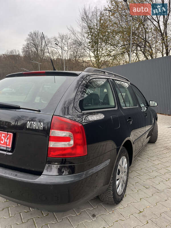 Универсал Skoda Octavia 2005 в Дрогобыче