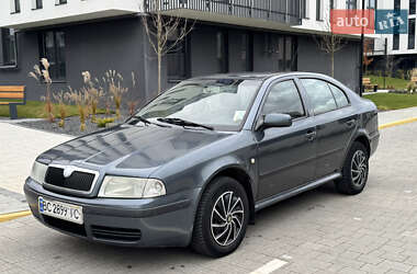 Лифтбек Skoda Octavia 2004 в Львове