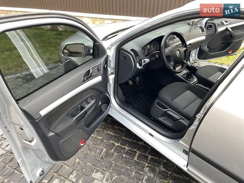 Лифтбек Skoda Octavia 2008 в Тернополе