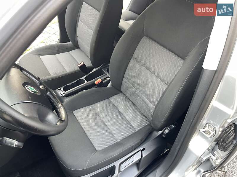 Лифтбек Skoda Octavia 2008 в Тернополе