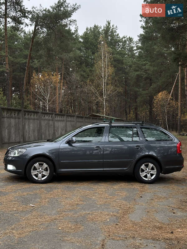 Универсал Skoda Octavia 2010 в Киеве