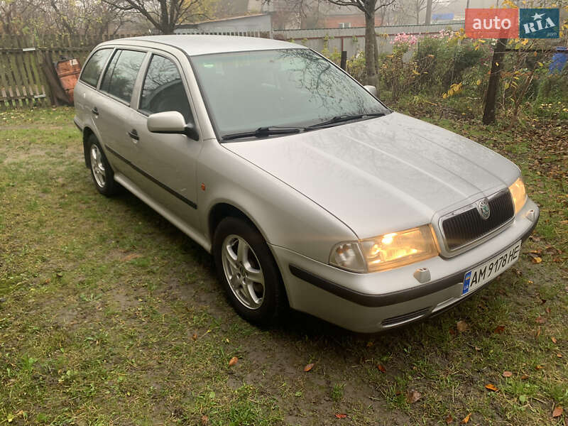 Универсал Skoda Octavia 1999 в Житомире
