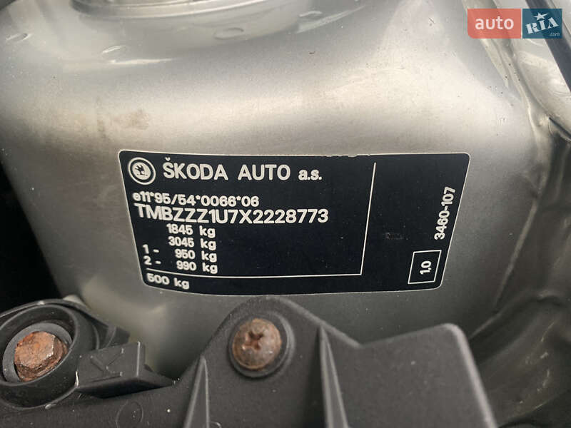 Универсал Skoda Octavia 1999 в Житомире