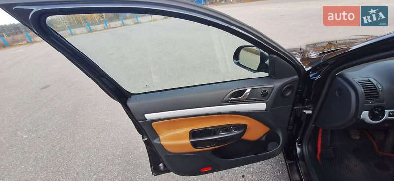 Универсал Skoda Octavia 2009 в Киеве фото 7 Универсал Skoda Octavia 2009 в Киеве