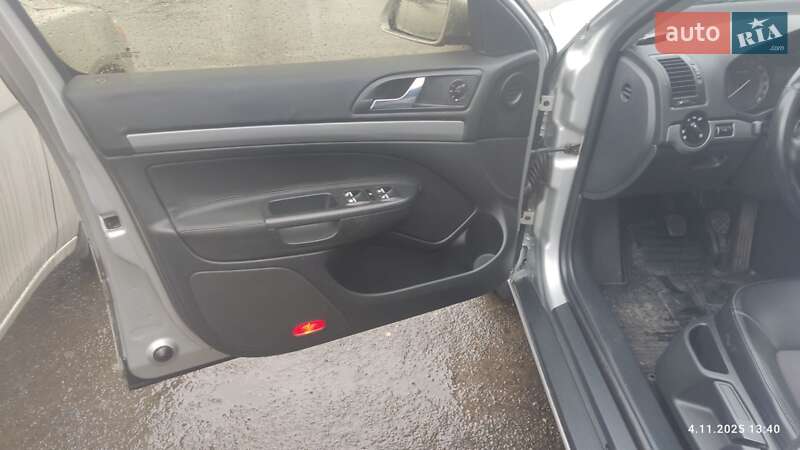 Лифтбек Skoda Octavia 2006 в Ивано-Франковске