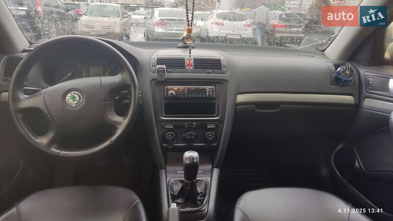 Лифтбек Skoda Octavia 2006 в Ивано-Франковске