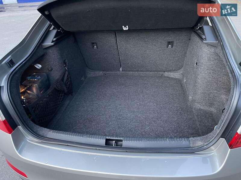 Лифтбек Skoda Octavia 2014 в Киеве