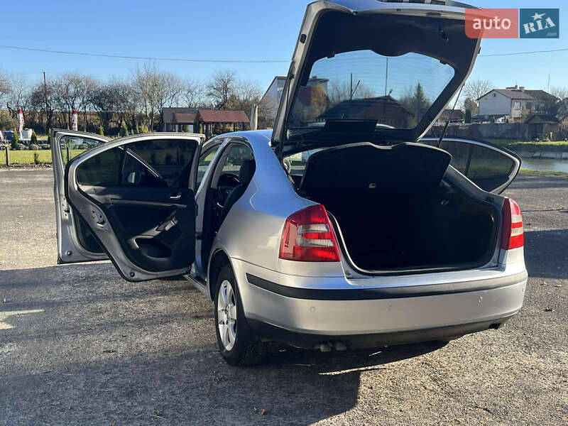 Лифтбек Skoda Octavia 2008 в Рудки