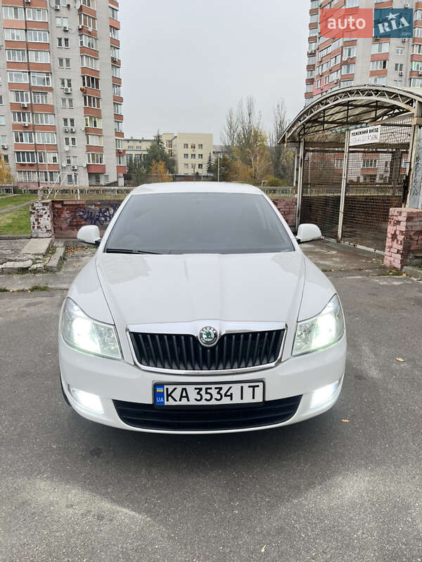 Лифтбек Skoda Octavia 2012 в Киеве