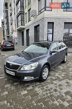 Универсал Skoda Octavia 2011 в Конопнице