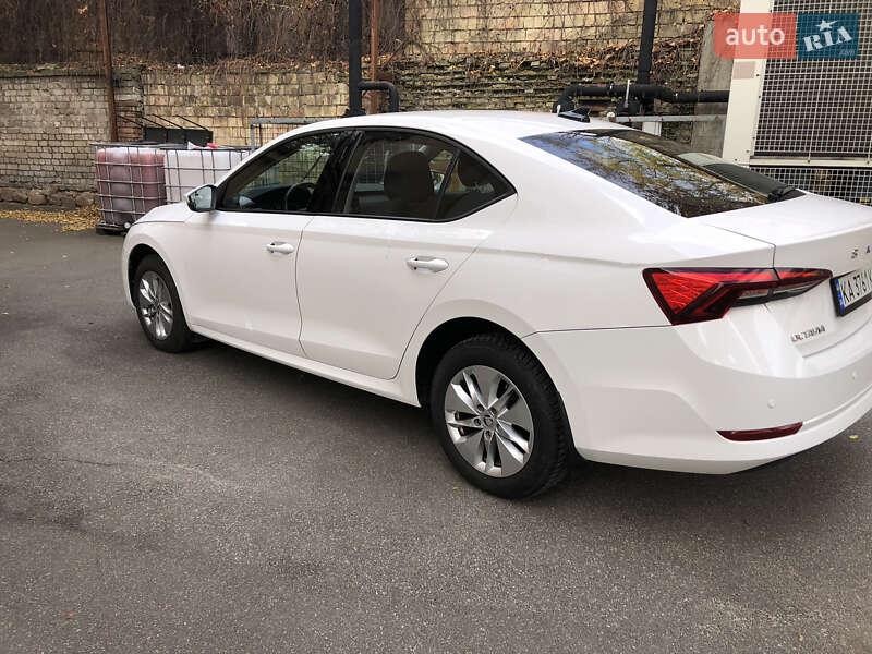 Лифтбек Skoda Octavia 2022 в Киеве фото 4 Лифтбек Skoda Octavia 2022 в Киеве