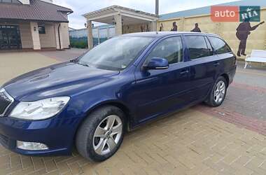Универсал Skoda Octavia 2009 в Дунаевцах