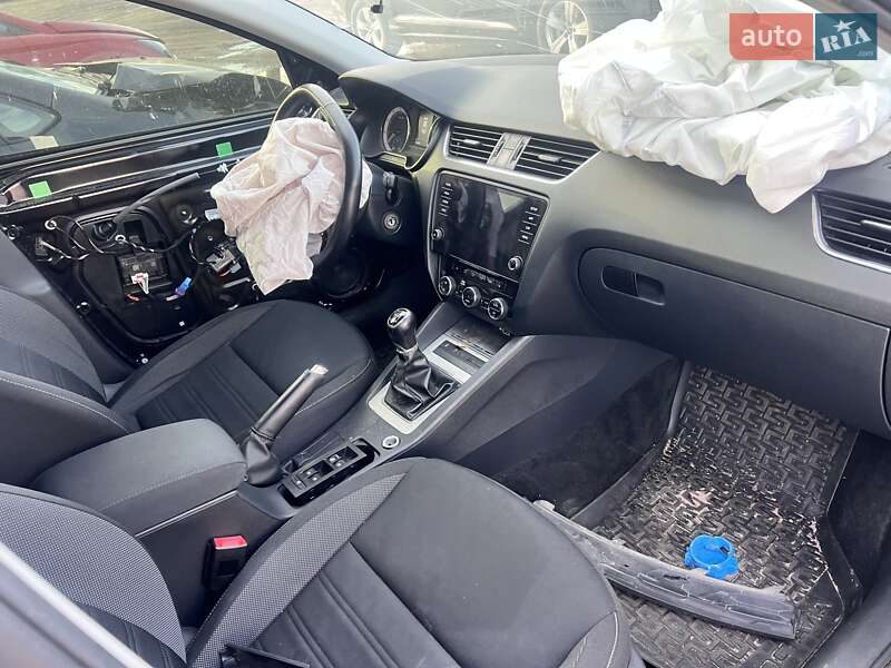 Лифтбек Skoda Octavia 2019 в Киеве