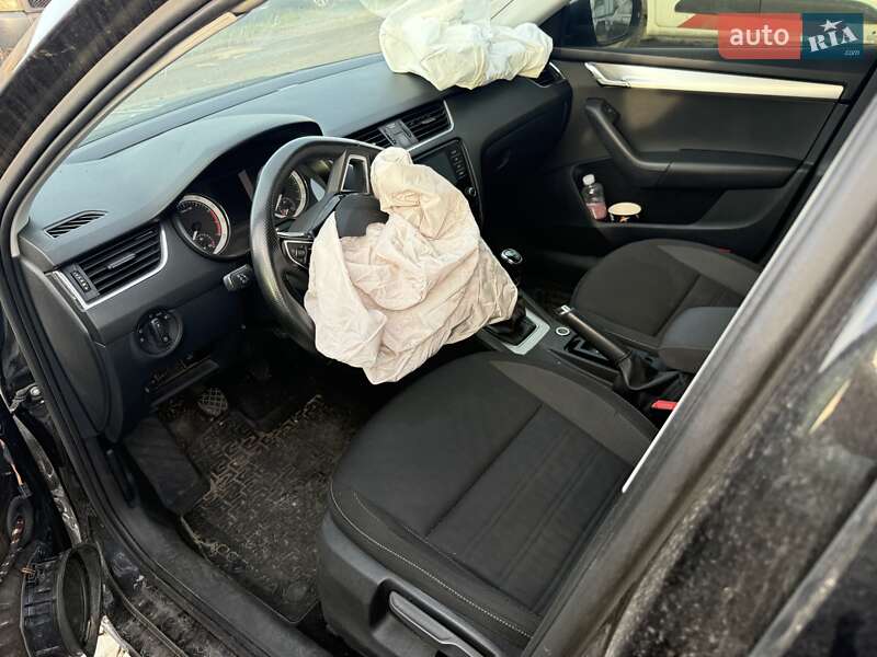 Лифтбек Skoda Octavia 2019 в Киеве