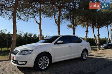 Лифтбек Skoda Octavia 2014 в Ужгороде
