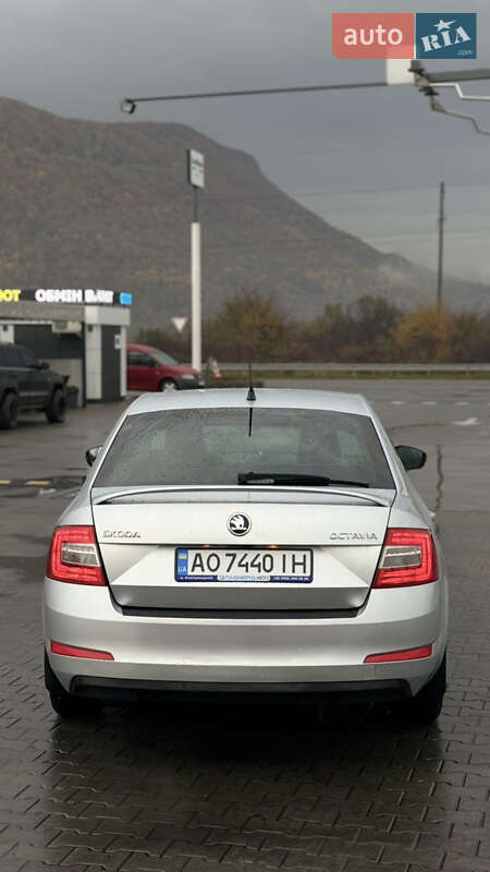 Лифтбек Skoda Octavia 2013 в Хусте