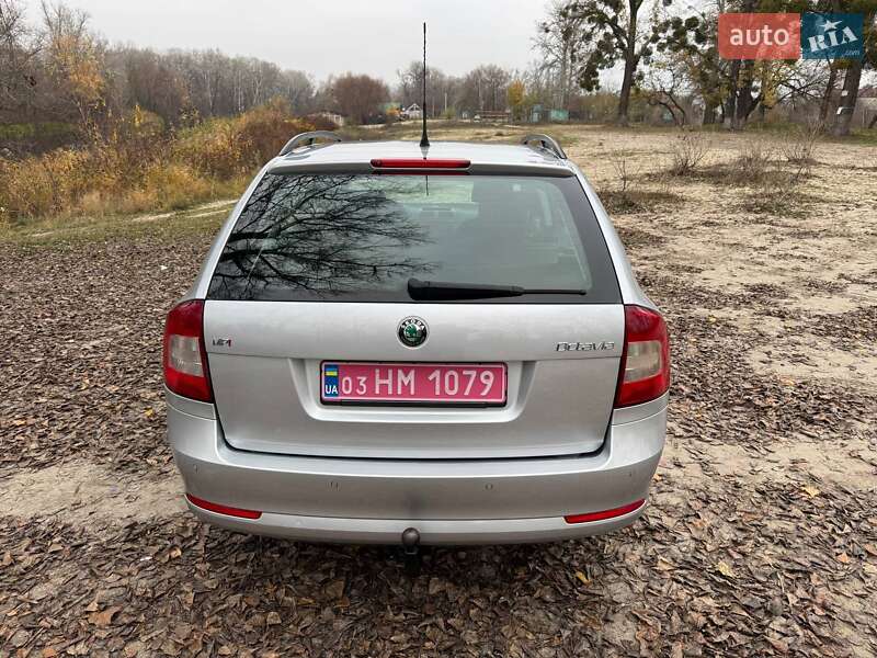 Универсал Skoda Octavia 2009 в Полтаве