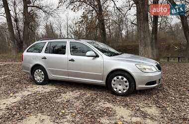 Универсал Skoda Octavia 2009 в Полтаве