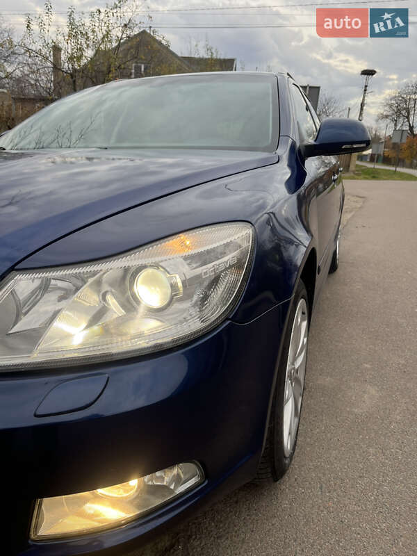 Универсал Skoda Octavia 2010 в Львове фото 12 Универсал Skoda Octavia 2010 в Львове