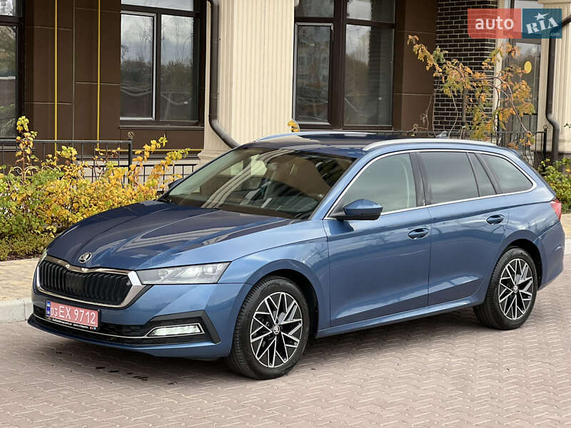 Универсал Skoda Octavia 2021 в Киеве