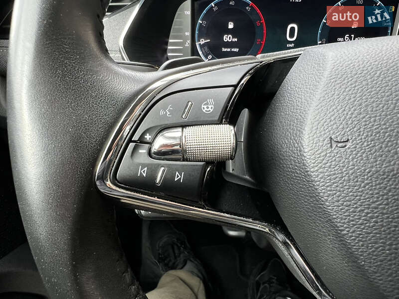 Универсал Skoda Octavia 2021 в Киеве