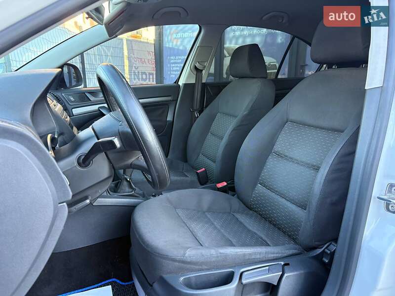 Лифтбек Skoda Octavia 2010 в Виннице