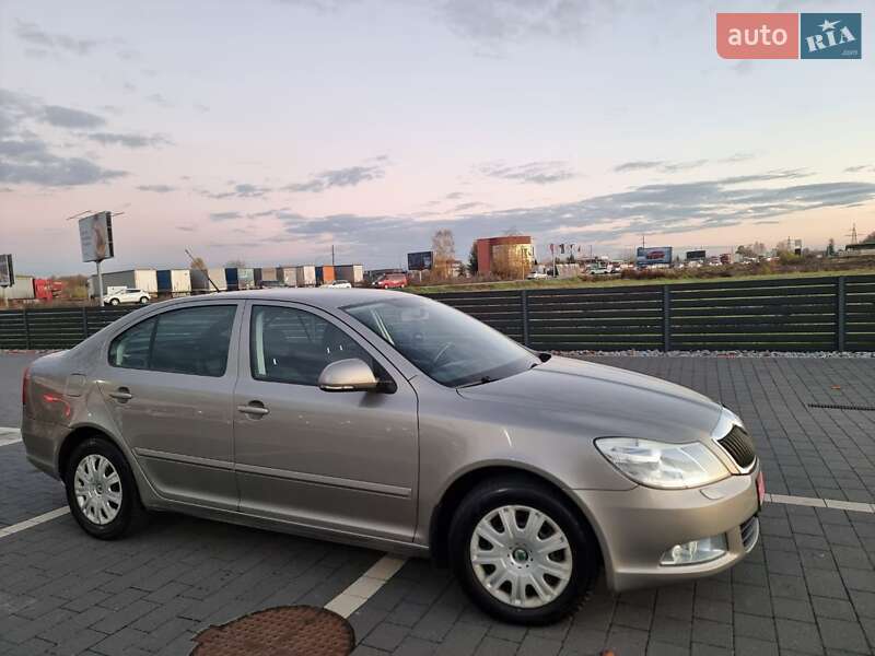 Ліфтбек Skoda Octavia 2010 в Мукачевому фото 15 Ліфтбек Skoda Octavia 2010 в Мукачевому