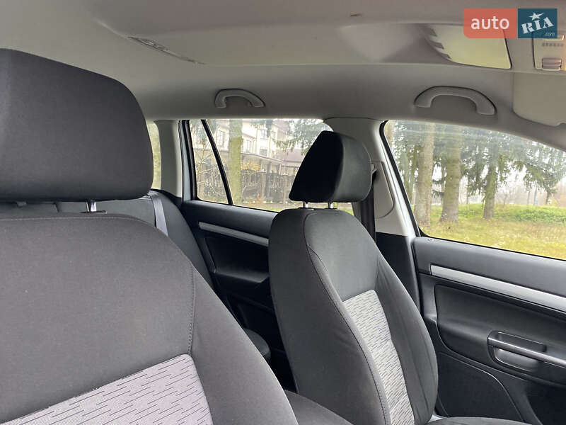 Универсал Skoda Octavia 2009 в Вознесенске фото 11 Универсал Skoda Octavia 2009 в Вознесенске