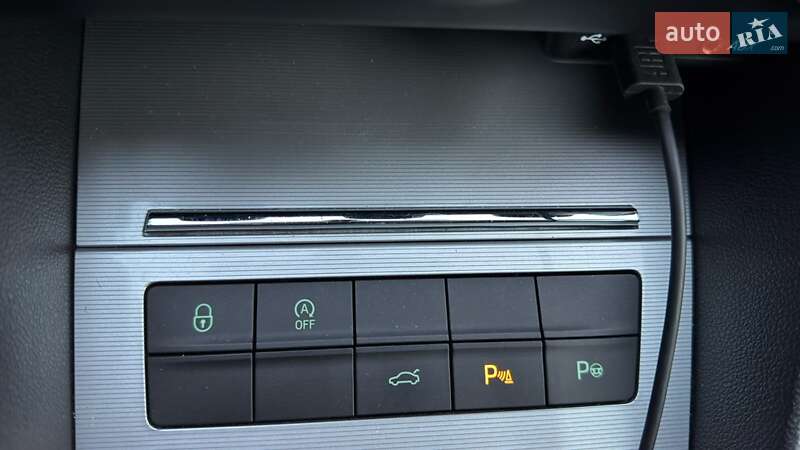 Универсал Skoda Octavia 2015 в Луцке фото 37 Универсал Skoda Octavia 2015 в Луцке