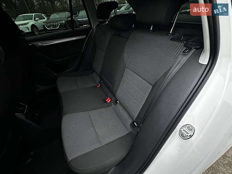 Универсал Skoda Octavia 2016 в Харькове