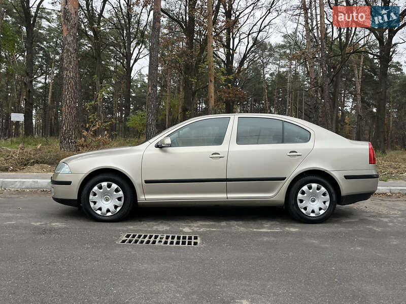 Лифтбек Skoda Octavia 2005 в Киеве