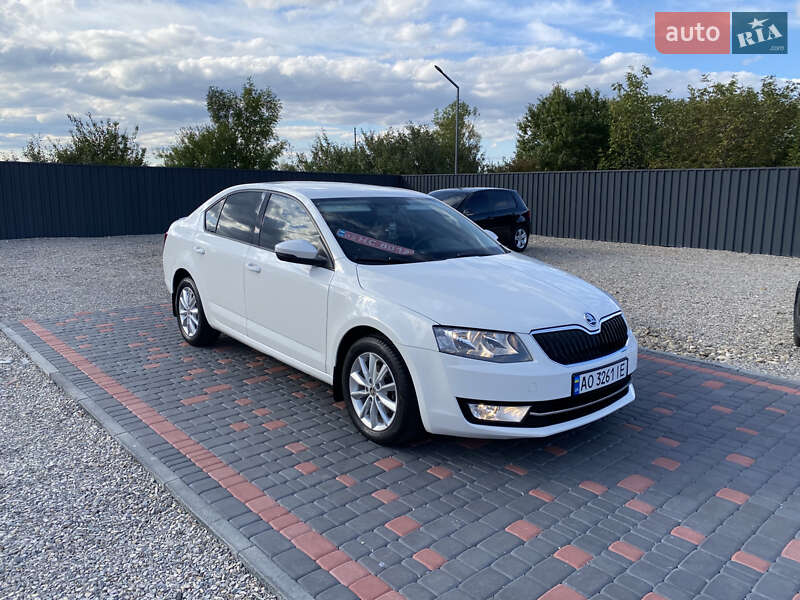 Лифтбек Skoda Octavia 2016 в Виноградове