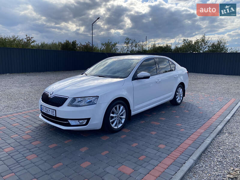 Лифтбек Skoda Octavia 2016 в Виноградове