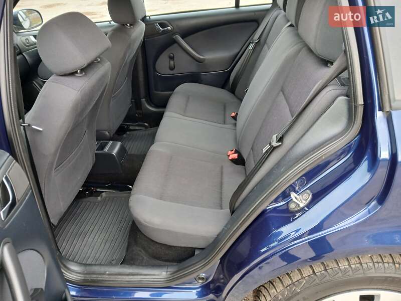 Универсал Skoda Octavia 2009 в Краснограде