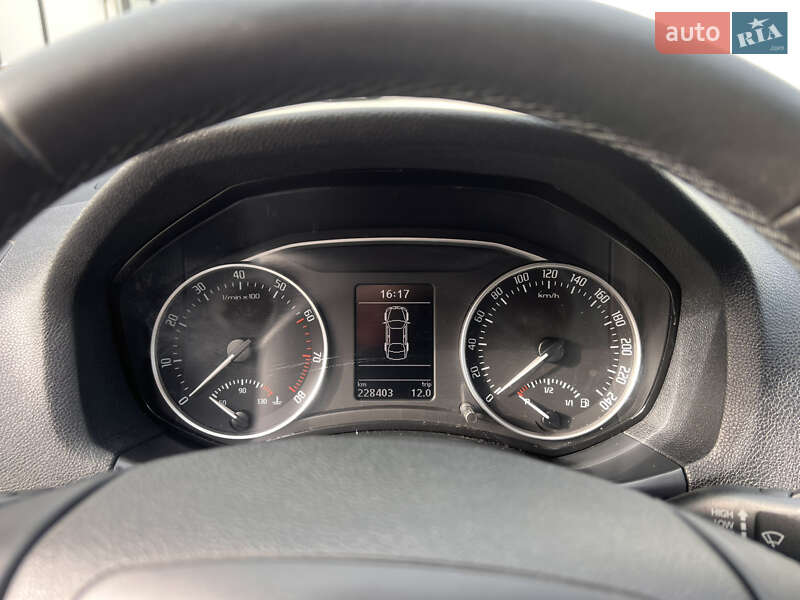 Универсал Skoda Octavia 2010 в Луцке