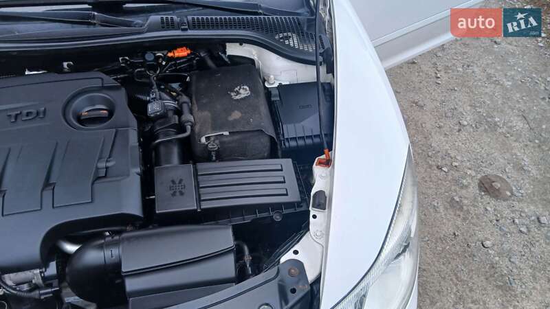 Универсал Skoda Octavia 2010 в Умани